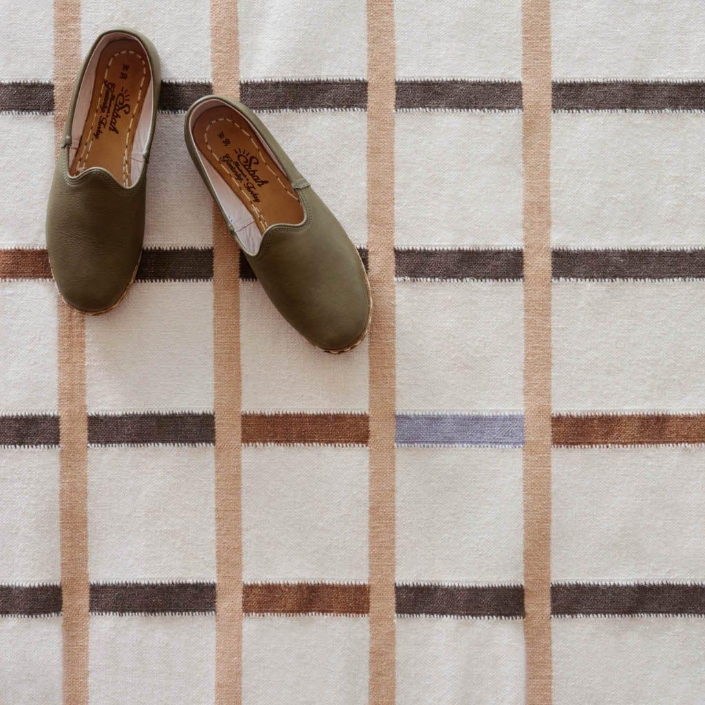 Rani Handcrafted Accent Rug