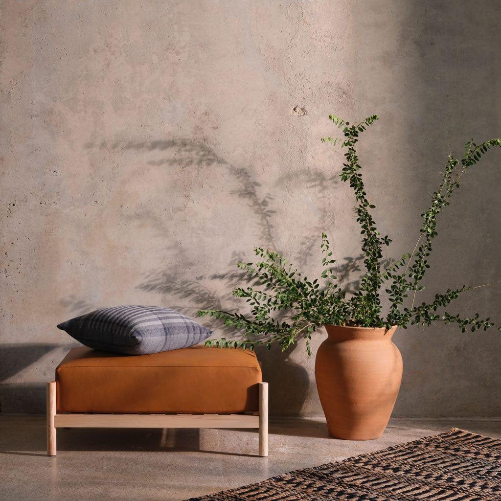 Lafayette Planter