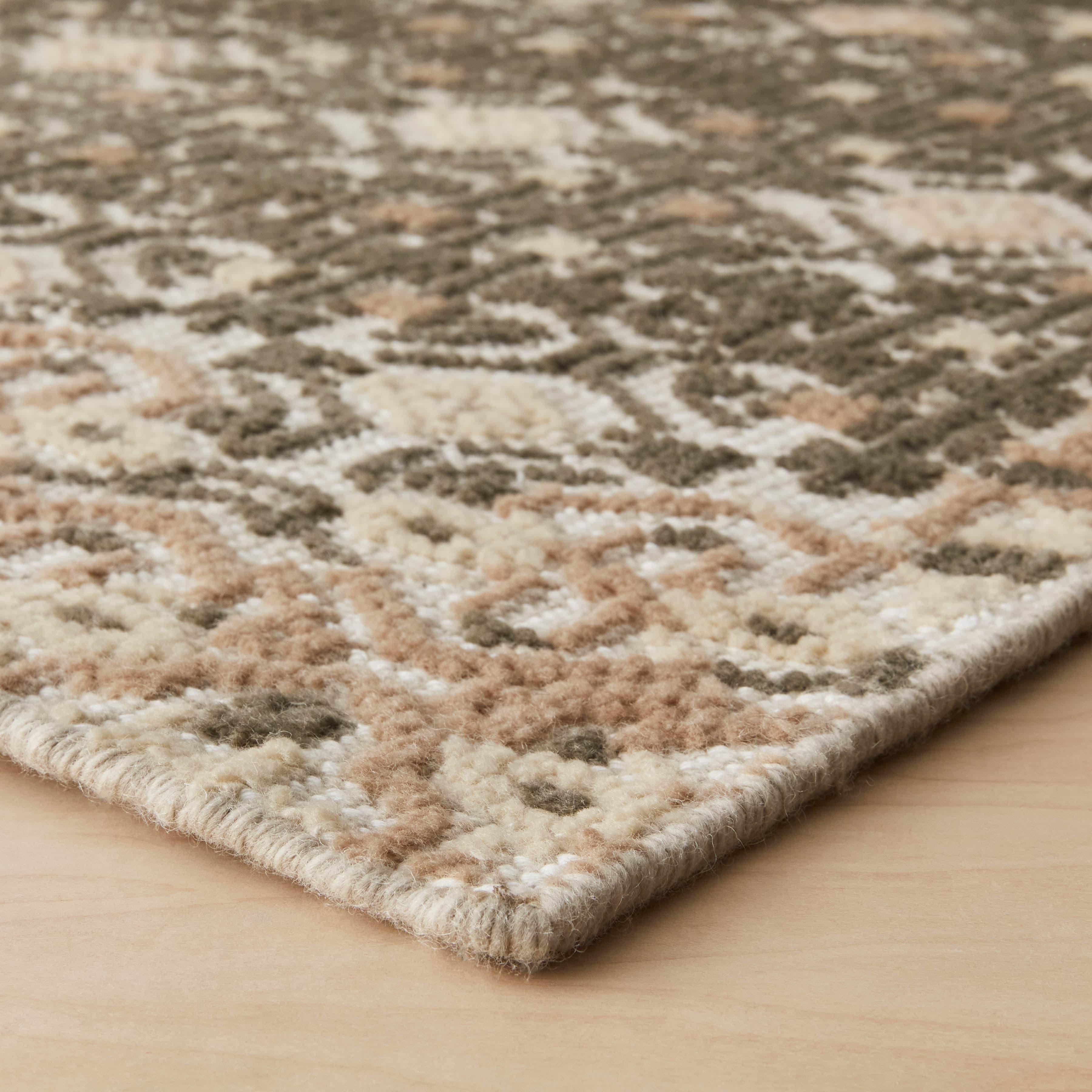Hanita Hand-Tufted Accent Rug