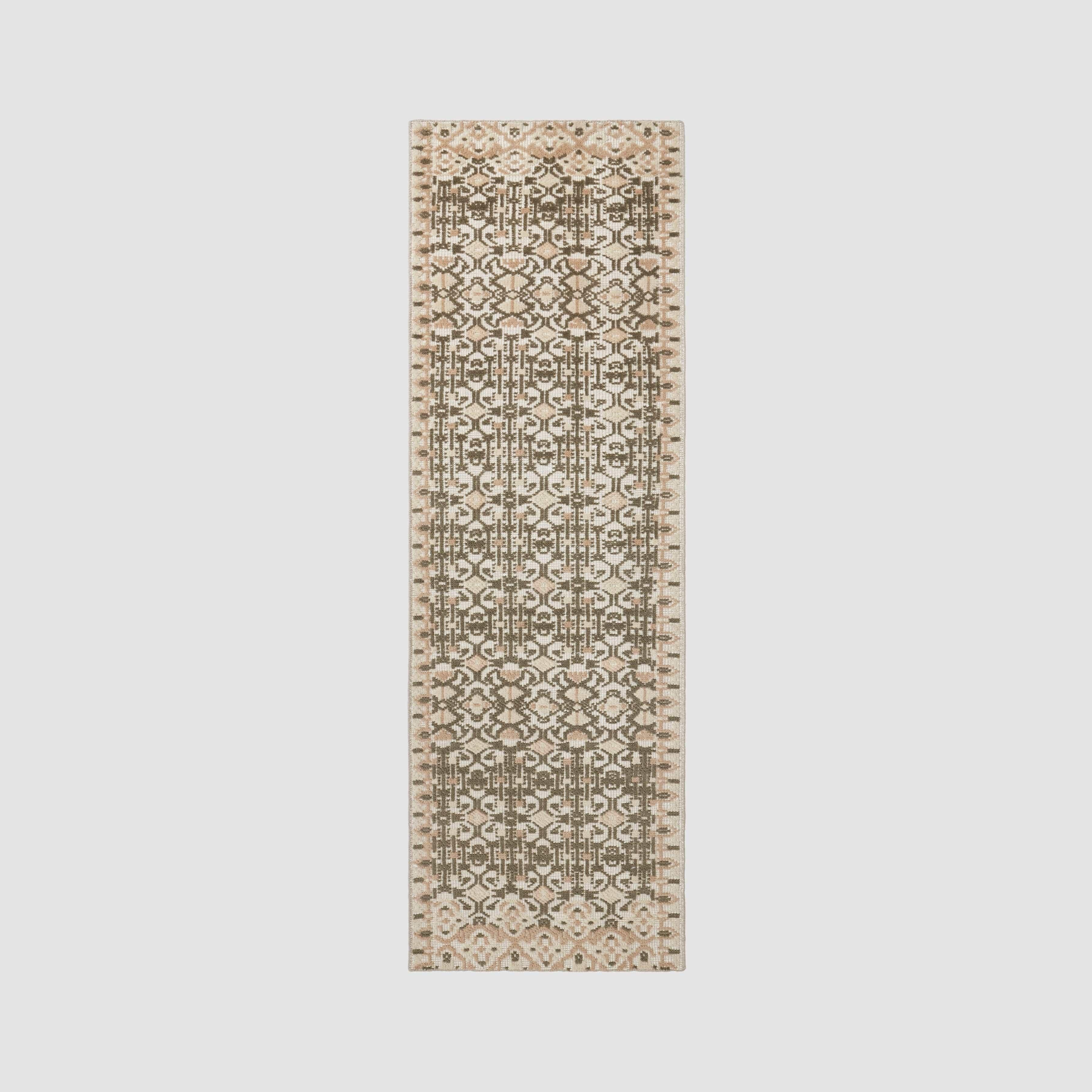 Hanita Hand-Tufted Accent Rug