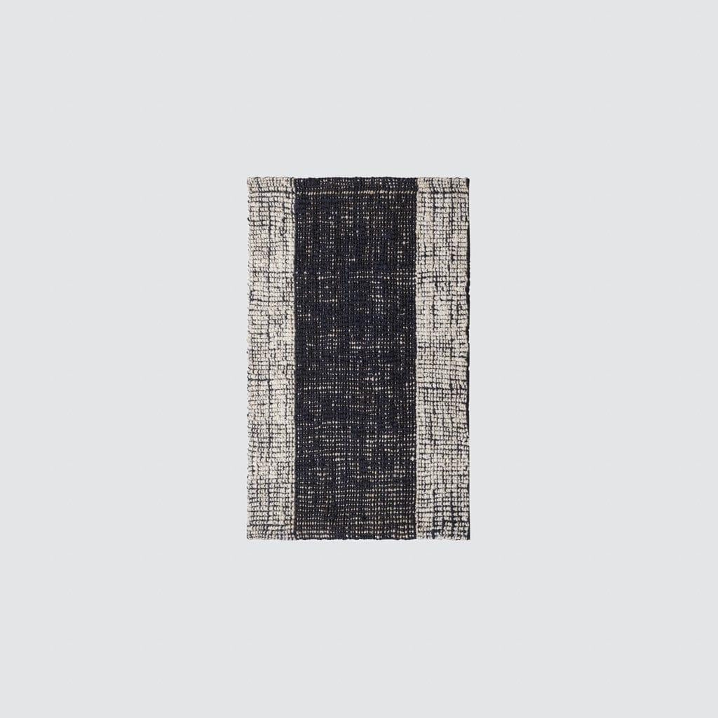 Aditha Handcrafted Jute Accent Rug