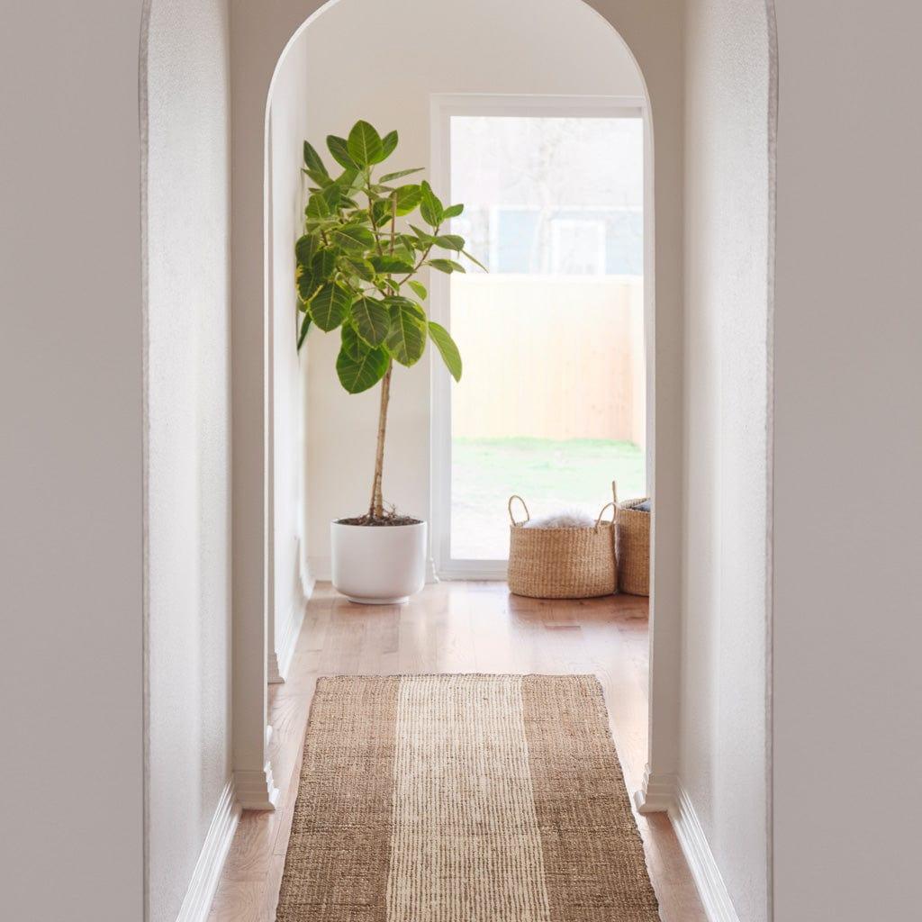 Aditha Handcrafted Jute Accent Rug